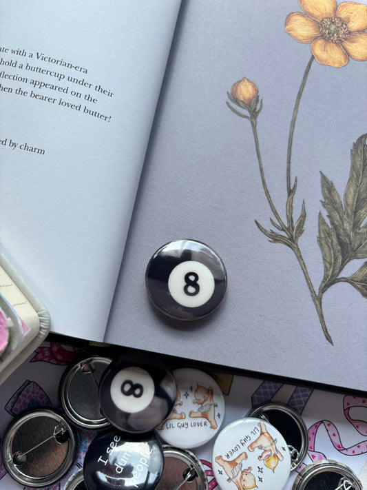 8 Badge