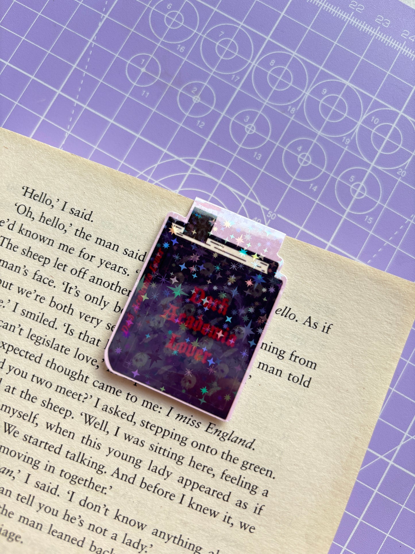 Dark Academia Lover Magnetic Bookmark - HOLOGRAPHIC